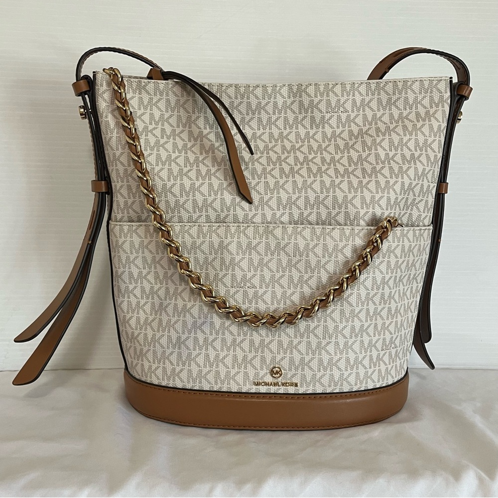 Michael Kors Reese Large Logo Gold Chain Shoulder Bag Cream With Tan Leather - Picture 3 of 16